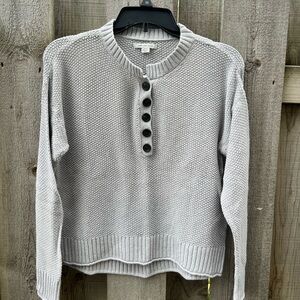 American Eagle Outfitters Light Gray Cropped Button-Up Sweater